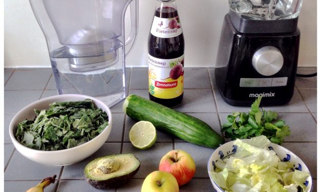 A (redish) green powerr smoothie