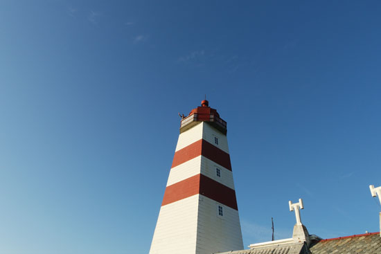 Alnes Lighthouse top