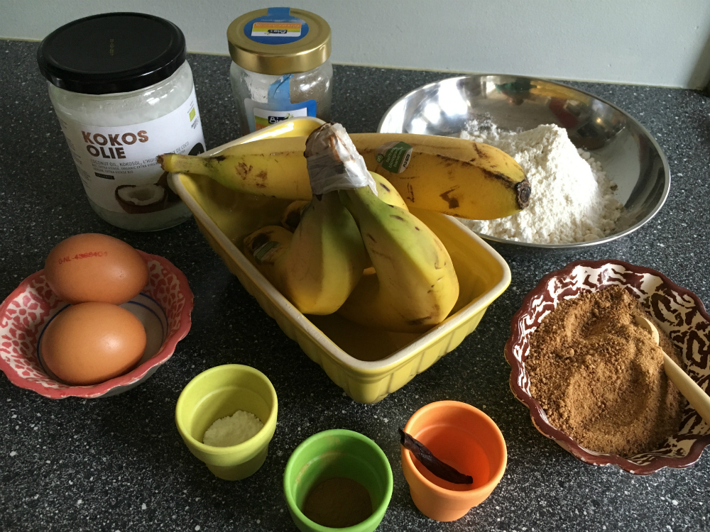 Ingredienten bananenbrood 3