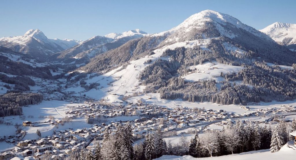 Uitzicht Kirchberg winter
