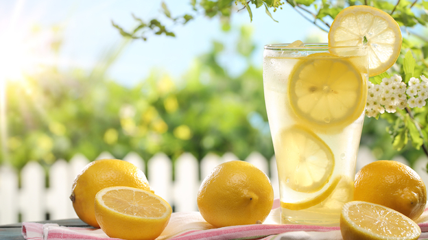 Hoe maak je suikervrije limonade