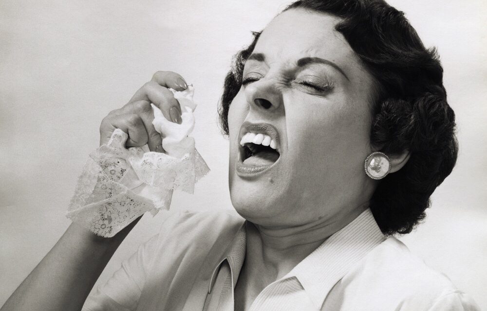 Is je nies inhouden gevaarlijk?