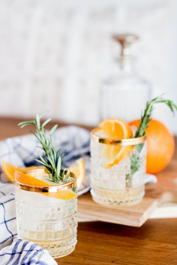 gin tonic recept met rozemarijn en sinaasappel