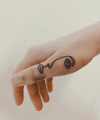 thumb tattoos inspiration