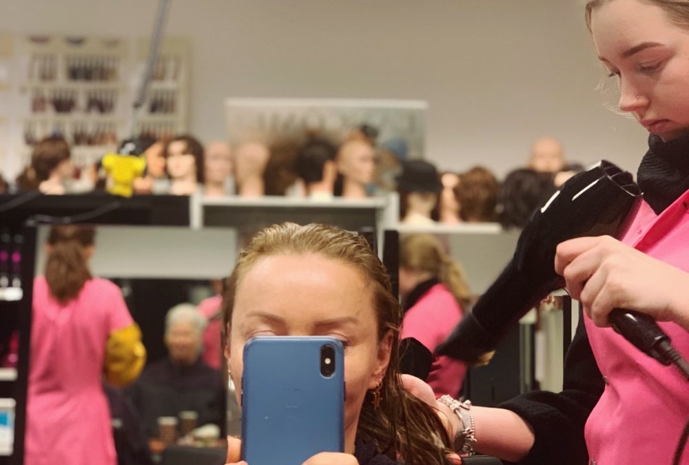 PPVDW: Maaam, ik MOET je haar fohnen!