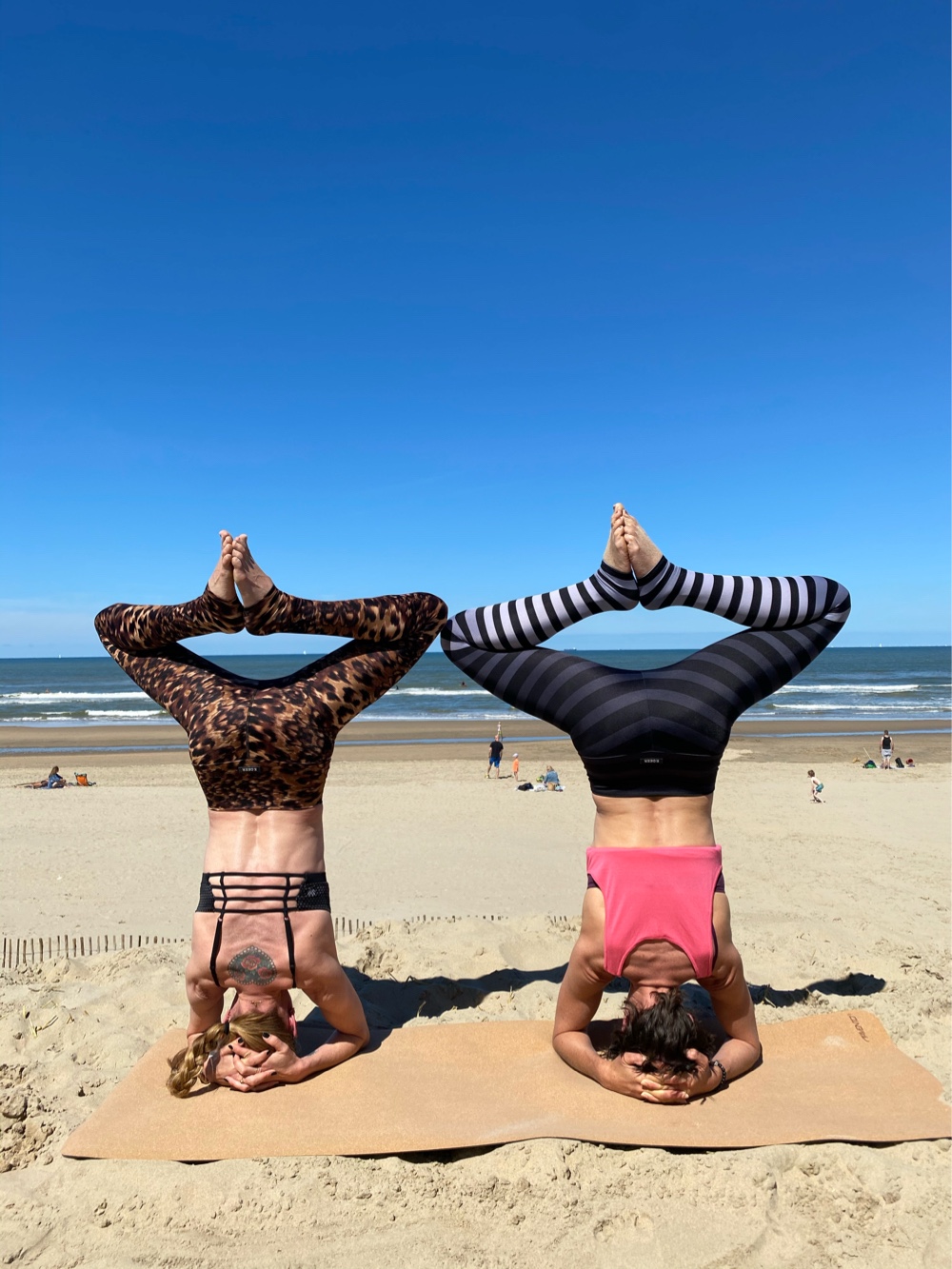 yoga headstand