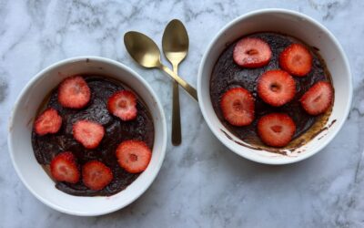 Airfryer recept | ontbijttaartje met cacao en aardbei